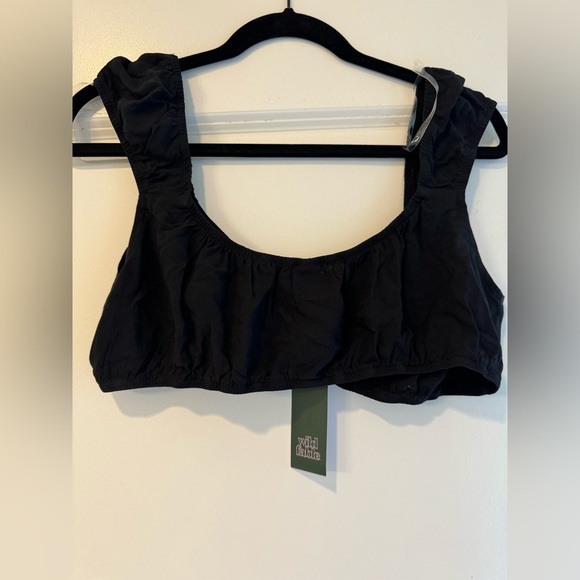 Target Cropped Top - Picture 2 of 2